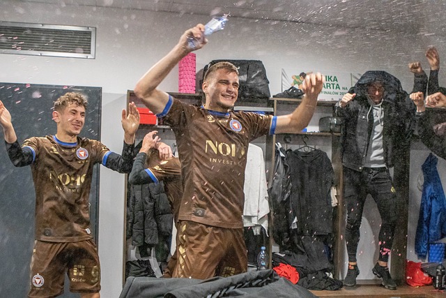 英超赛季正 英超赛季正