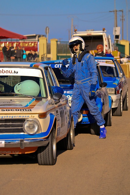 让围观群众 让围观群众